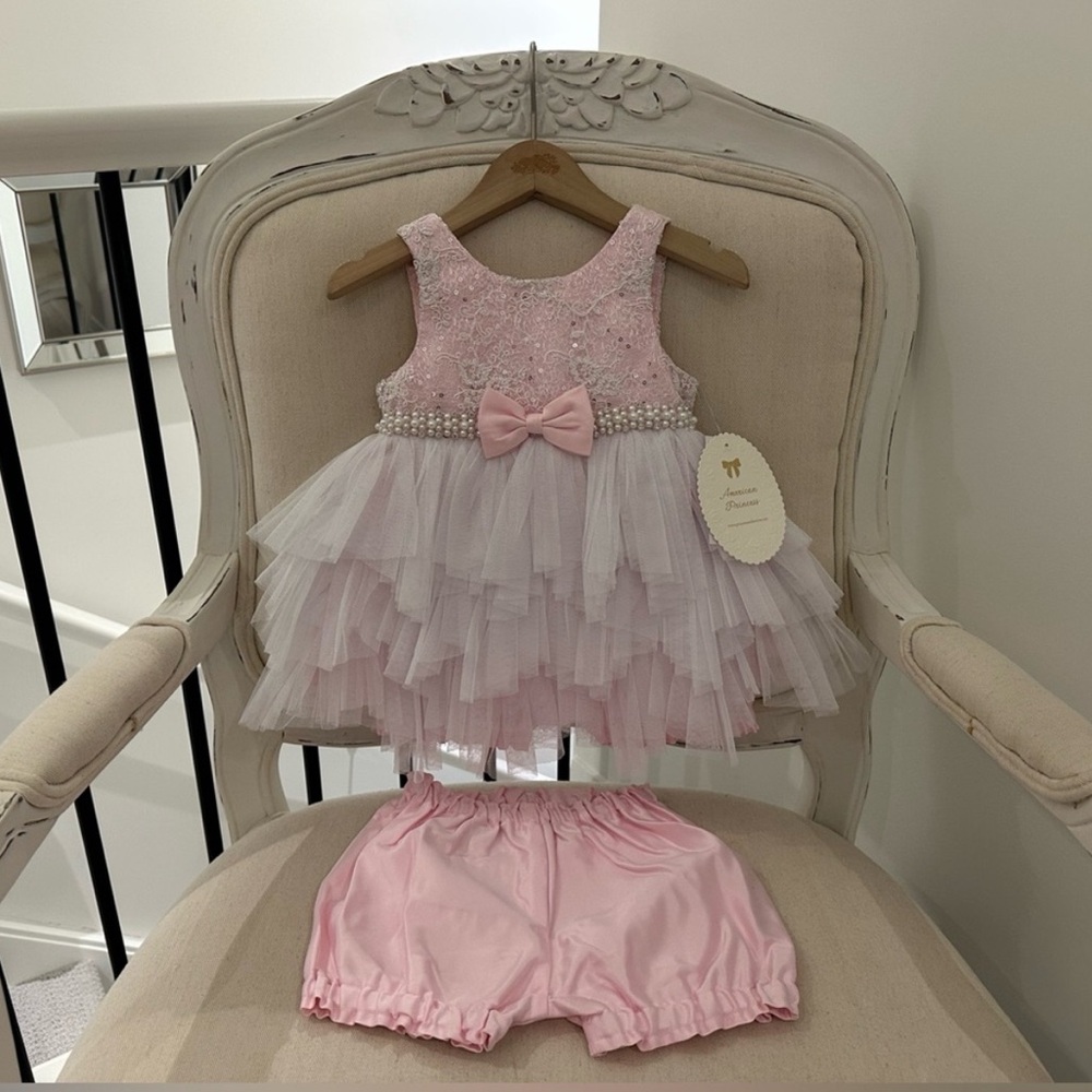 🩰 12 Mth Pink and White Layered Tulle, Crystal & Pearl Princess Baby Dress NWT